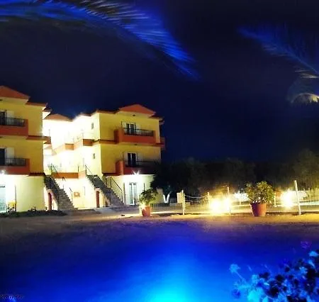 ναυτιλοσ Lägenhetshotell Lixouri